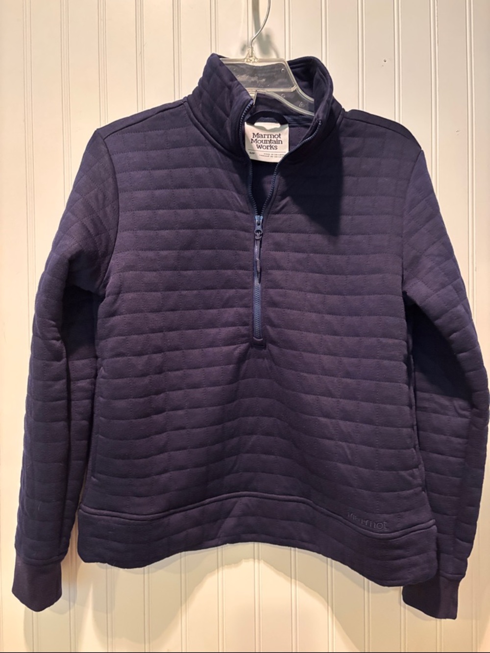 Marmot Mountain Works  Quilted Half-Zip Pullover in Navy Size S